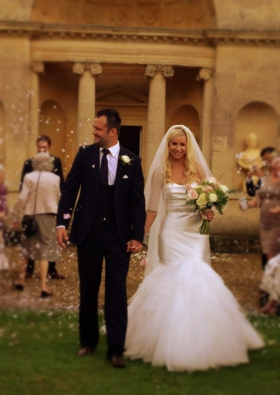 The perfect wedding dress, Strapless Mermaid Ruffle Skirt Wedding Dress, vera wang mermaid wedding dress, bridal designers in milton keynes, wedding dress designers in london