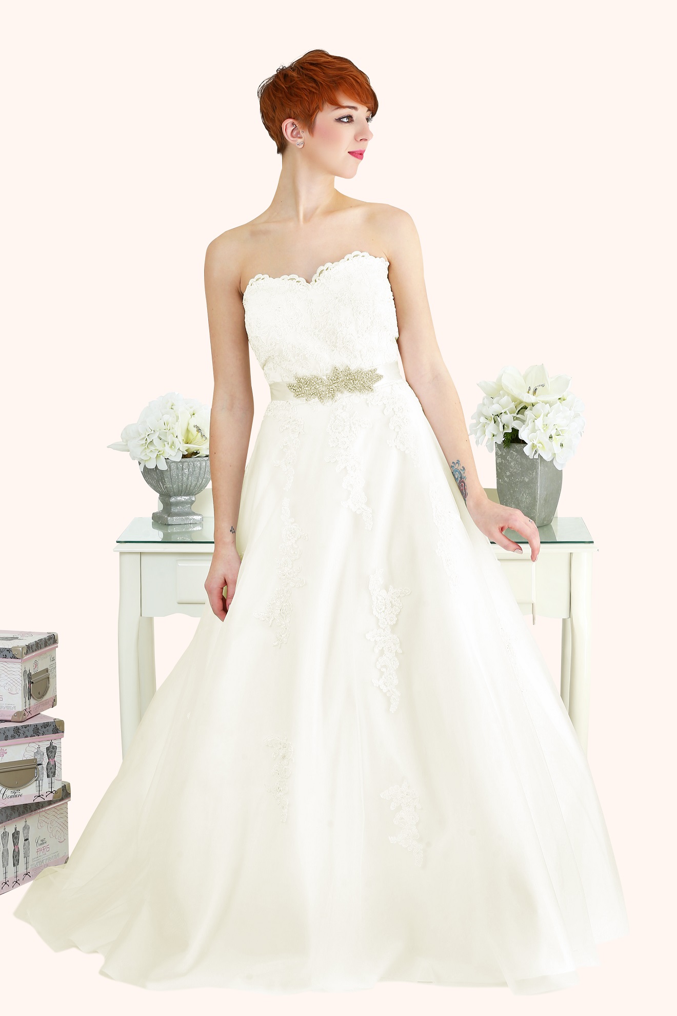 strapless sweetheart neckline